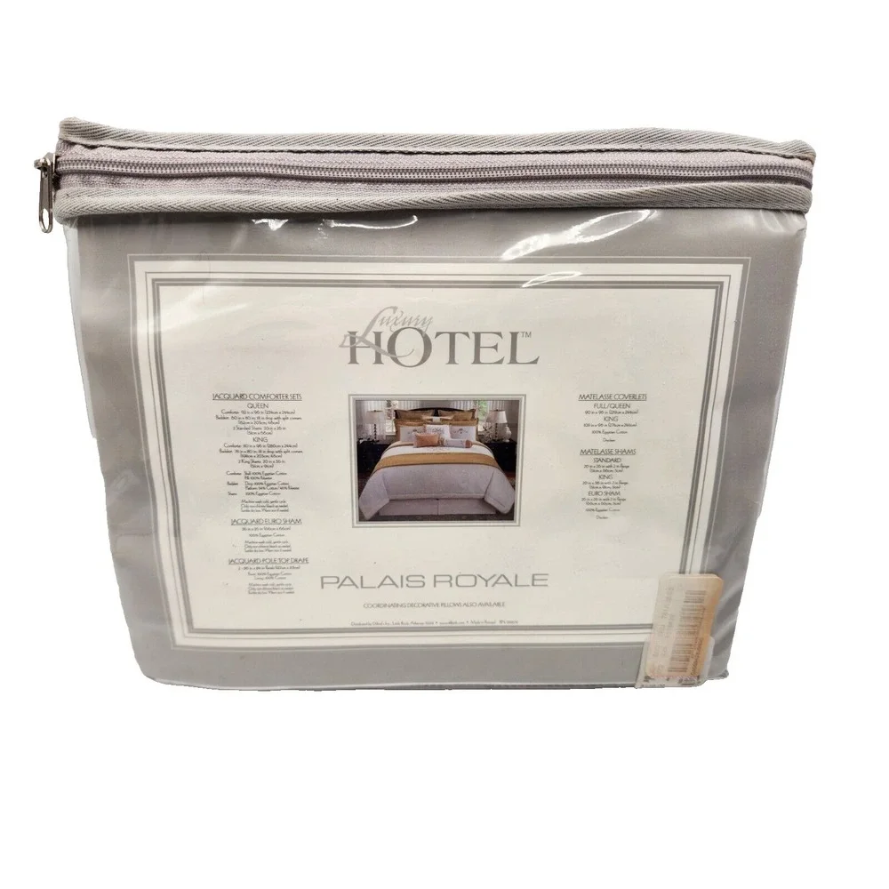 Luxury Hotel Embroidery Pole Top Drapes 2 Panels Palais Royale New in Package
